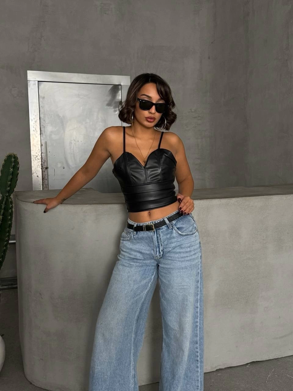 Crop Deri Rastale Bluz - Trendy ve Şık Tasarım