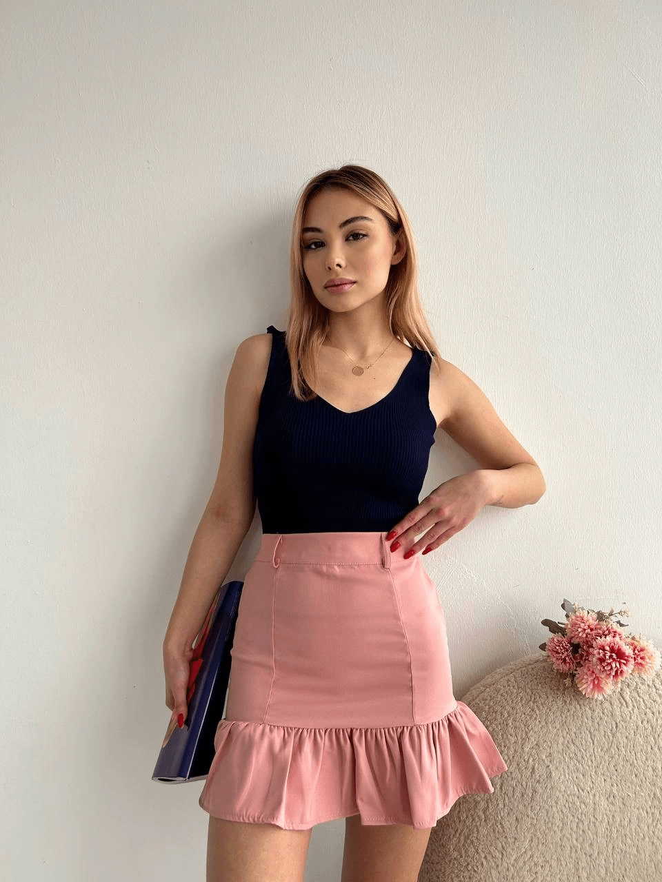 Alti Firfirli Etek - Şıklığı ve Rahatlığı Bir Arada Sunan Tasarım - ÖZER&HERMİN