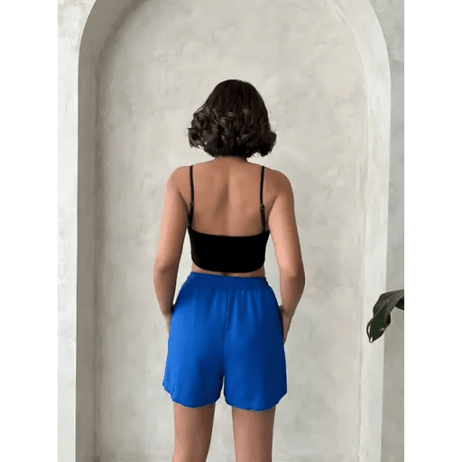 Armali Keten Sort - Şıklık ve Konforu Bir Arada Sunan Moda Parçası - ÖZER&HERMİN