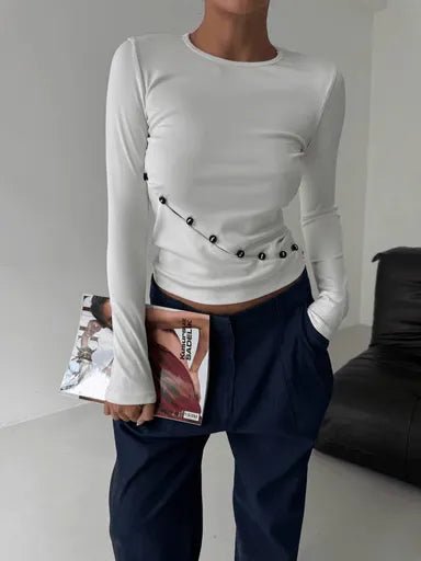 Asimetrik Bluz ile Şıklığı Yakalayın - Alt Detaylı Tasarım - ÖZER&HERMİN