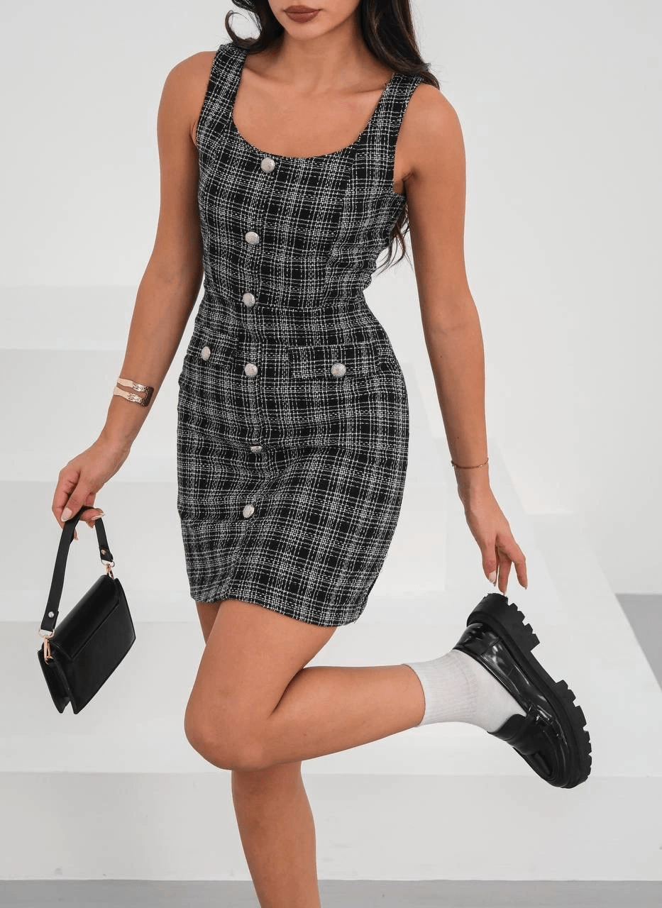 Askili Kumas Elbise - Düğmeli Şıklık ile Yaz Modası - ÖZER&HERMİN