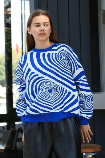 Beyaz Kalp Kazak ile Şıklığınızı Yükseltin - ÖZER&HERMİN