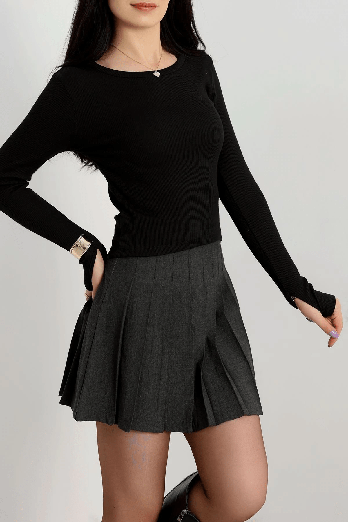 Bisiklet Yaka Kaskorse Bluz - Şık ve Rahat Parmak Geçmeli Tasarım - ÖZER&HERMİN