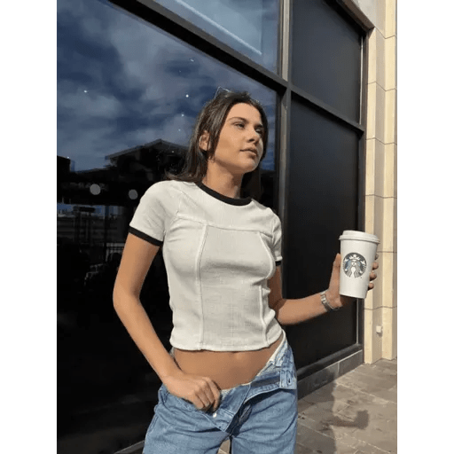 Biyeli Bluz Modelleri ile Şıklığı Yakalayın - ÖZER&HERMİN