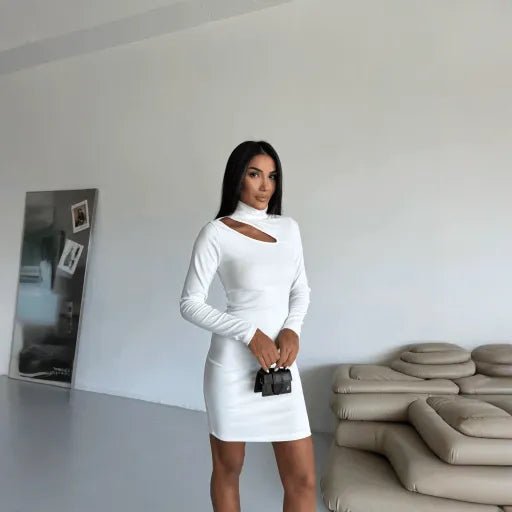 Bogazli Dekolteli Elbise - Şık ve Konforlu Seçenekler - ÖZER&HERMİN