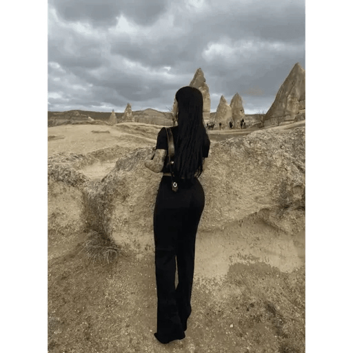 Bol Paca Pantolonlu Takim - Şıklık ve Rahatlık ile Style'ınızı Tamamlayın - ÖZER&HERMİN