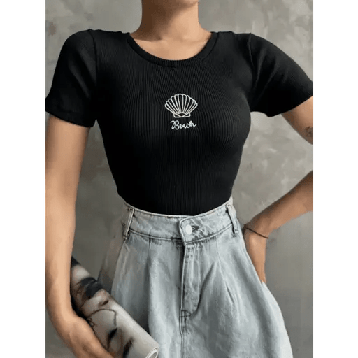 Buch Nakışlı Bluz Satın Al - Şıklığı ve Konforu Bir Arada Bulun - ÖZER&HERMİN