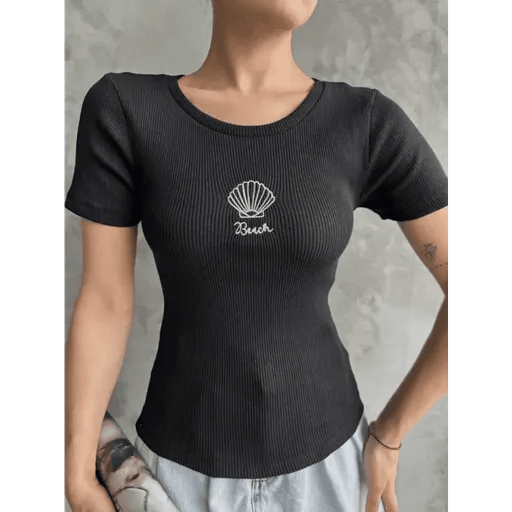 Buch Nakışlı Bluz Satın Al - Şıklığı ve Konforu Bir Arada Bulun - ÖZER&HERMİN