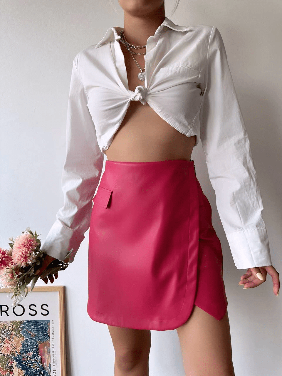 Cep Detaylı Oval Kapakli Deri Etek - Şıklığın ve Rahatlığın Buluştuğu Tasarım - ÖZER&HERMİN