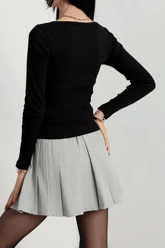 Cerceve Yaka Kaskorse Bluz - Şıklığın ve Rahatlığın Buluştuğu Tasarım - ÖZER&HERMİN