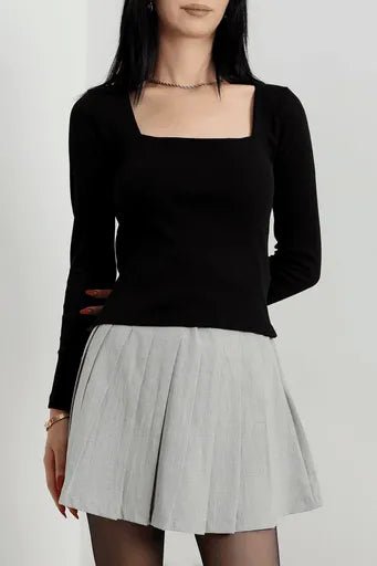 Cerceve Yaka Kaskorse Bluz - Şıklığın ve Rahatlığın Buluştuğu Tasarım - ÖZER&HERMİN