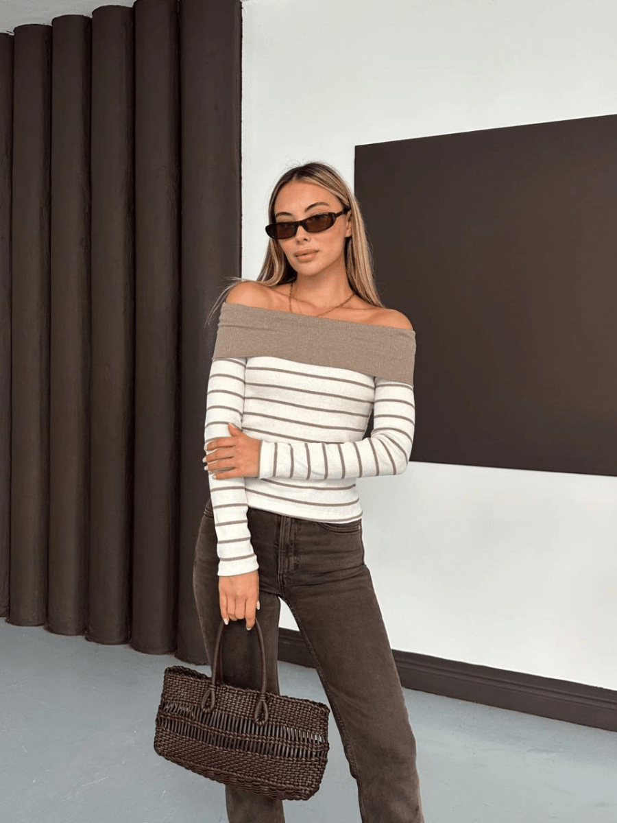 Çizgili madonna yaka kaşkorse bluz - ÖZER&HERMİN