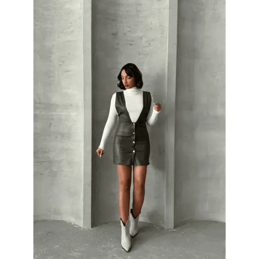 Deri Jile Elbise - Şıklığı ve Rahatlığı Bir Arada Sunan Moda Parçası - ÖZER&HERMİN