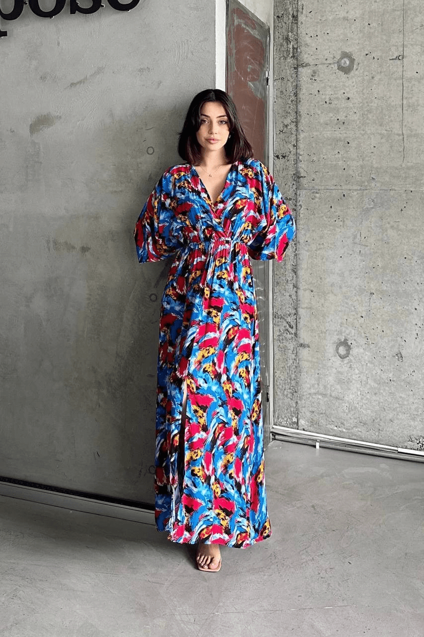 Dokuma Baskılı Yarasa Kol Elbise - Şık ve Konforlu Tasarım - ÖZER&HERMİN