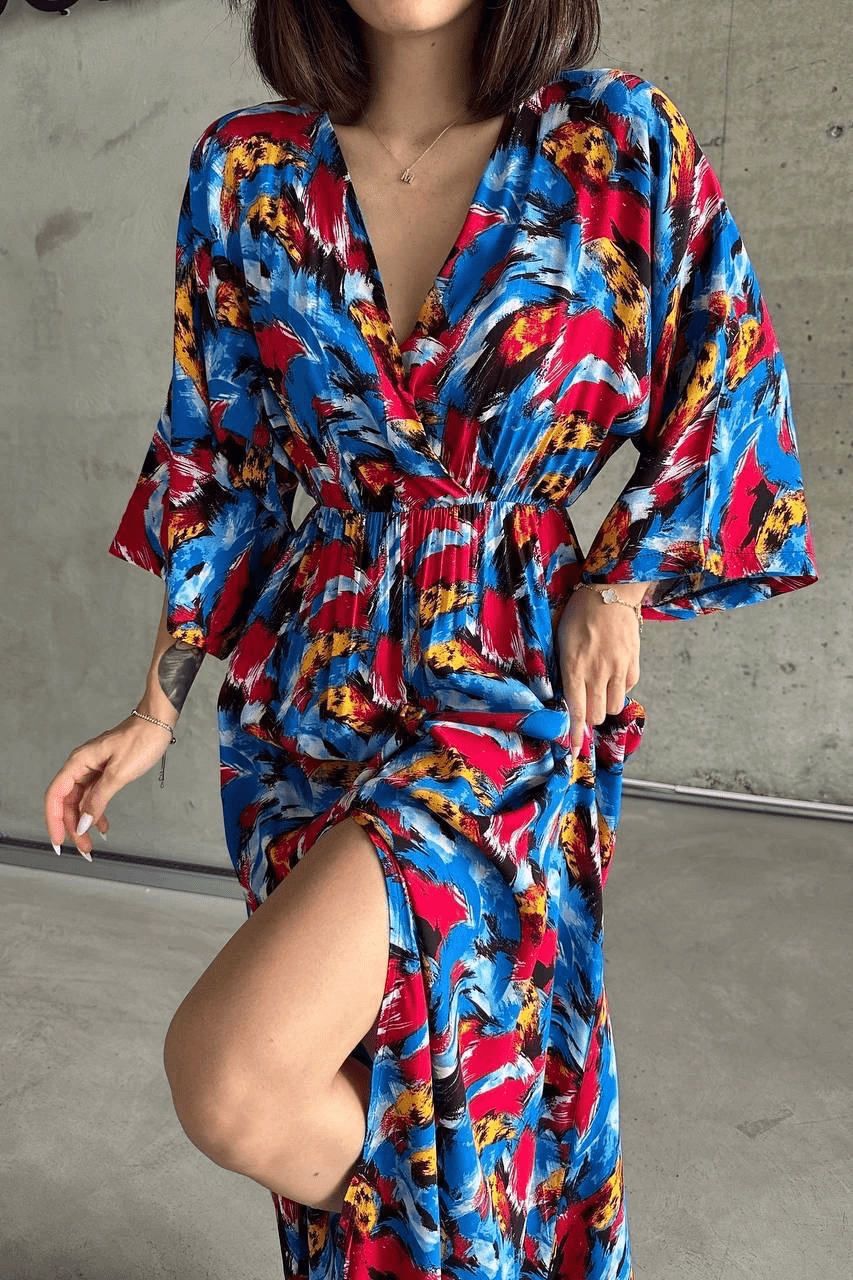 Dokuma Baskılı Yarasa Kol Elbise - Şık ve Konforlu Tasarım - ÖZER&HERMİN