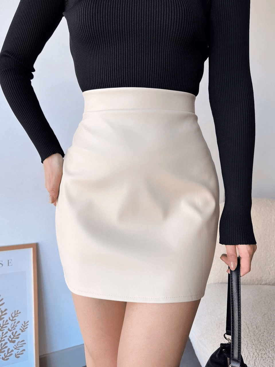 Duz Deri Etek - Şık ve Modern Tasarım ile Gardırobunuza Fark Katın - ÖZER&HERMİN