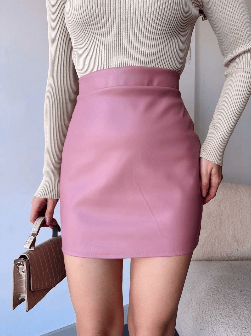 Duz Deri Etek - Şık ve Modern Tasarım ile Gardırobunuza Fark Katın - ÖZER&HERMİN