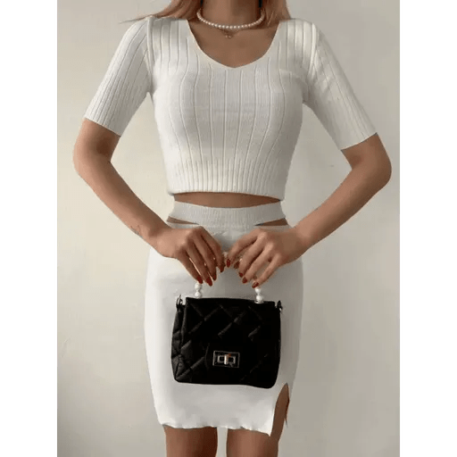 Etekli Triko Takim - Şıklığı ve Rahatlığı Bir Arada Sunan Modeller - ÖZER&HERMİN