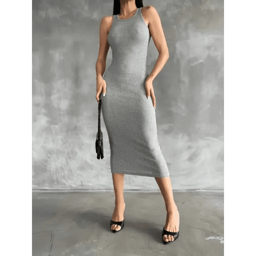 Halter Elbise - Şık ve Rahat Tasarım ile Elegan Görünüm - ÖZER&HERMİN