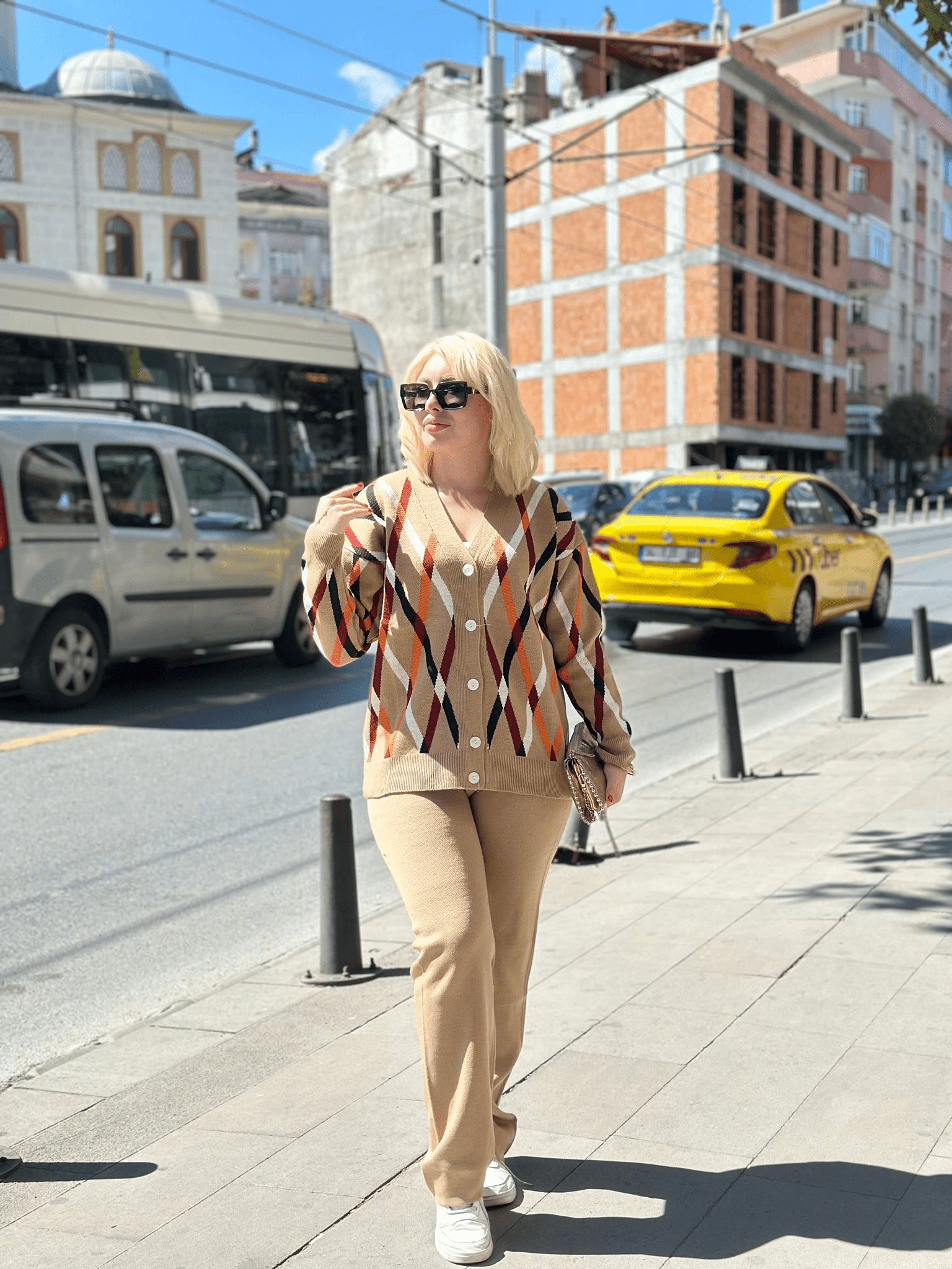 Hirka Pantolon Triko Takim Vizon - Şık ve Rahat Kombinler İçin - ÖZER&HERMİN