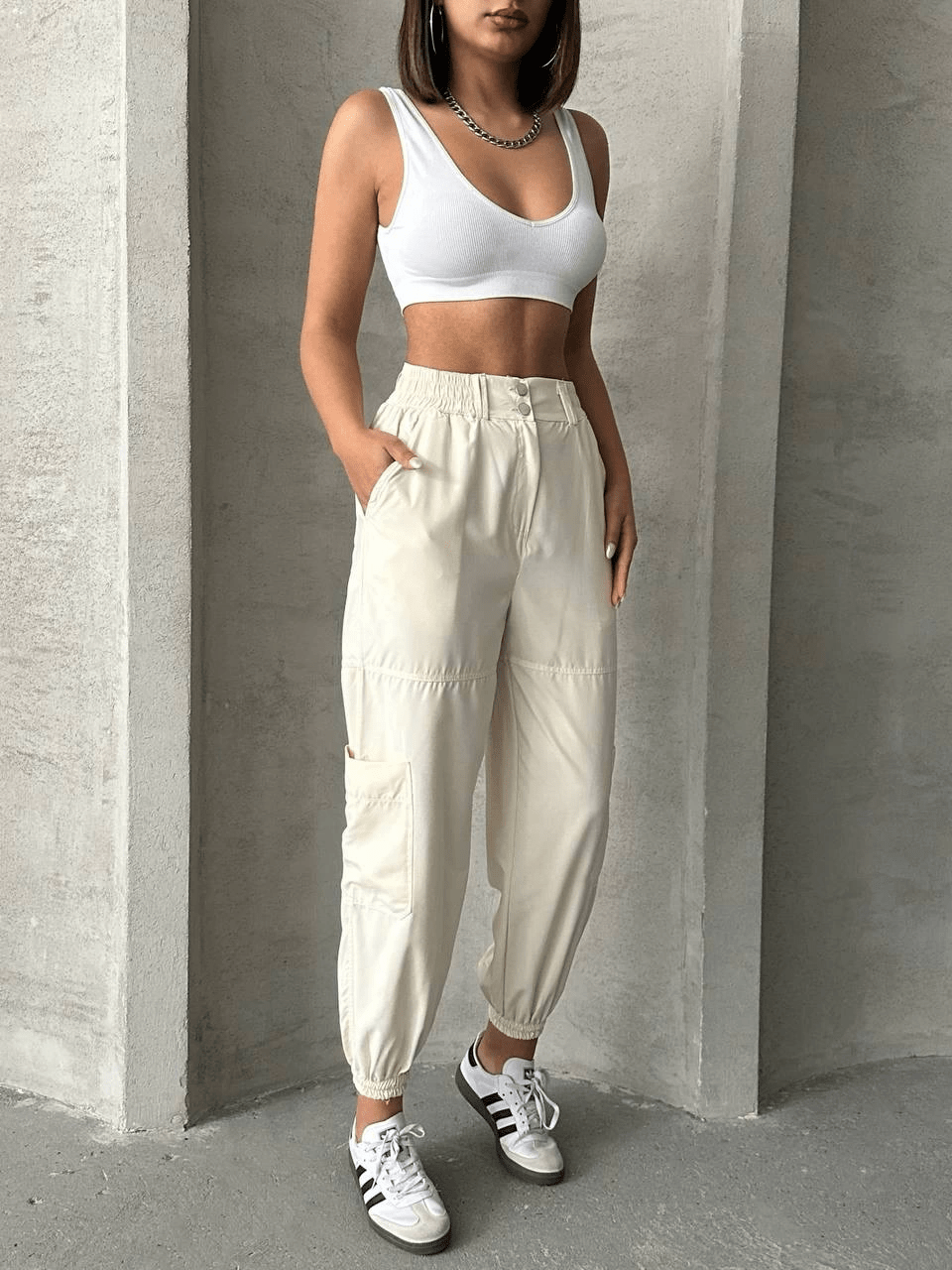 Jogger Pantolon - Rahat Lastik Paça Tasarımı ile Şıklık ve Konfor - ÖZER&HERMİN