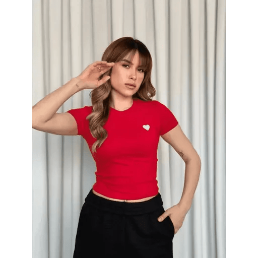 Kalpli Kirmizi Bluz - Şıklığı ve Rahatlığı Bir Arada Sunan Model - ÖZER&HERMİN