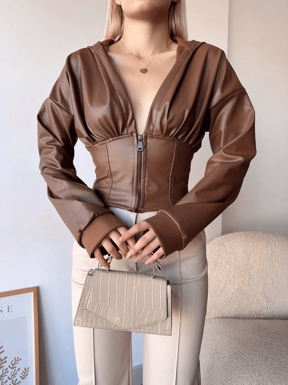 Kapsonlu Yarim Fermuarli Ceket - Şıklığın ve Rahatlığın Bir Araya Geldiği Seçenek - ÖZER&HERMİN