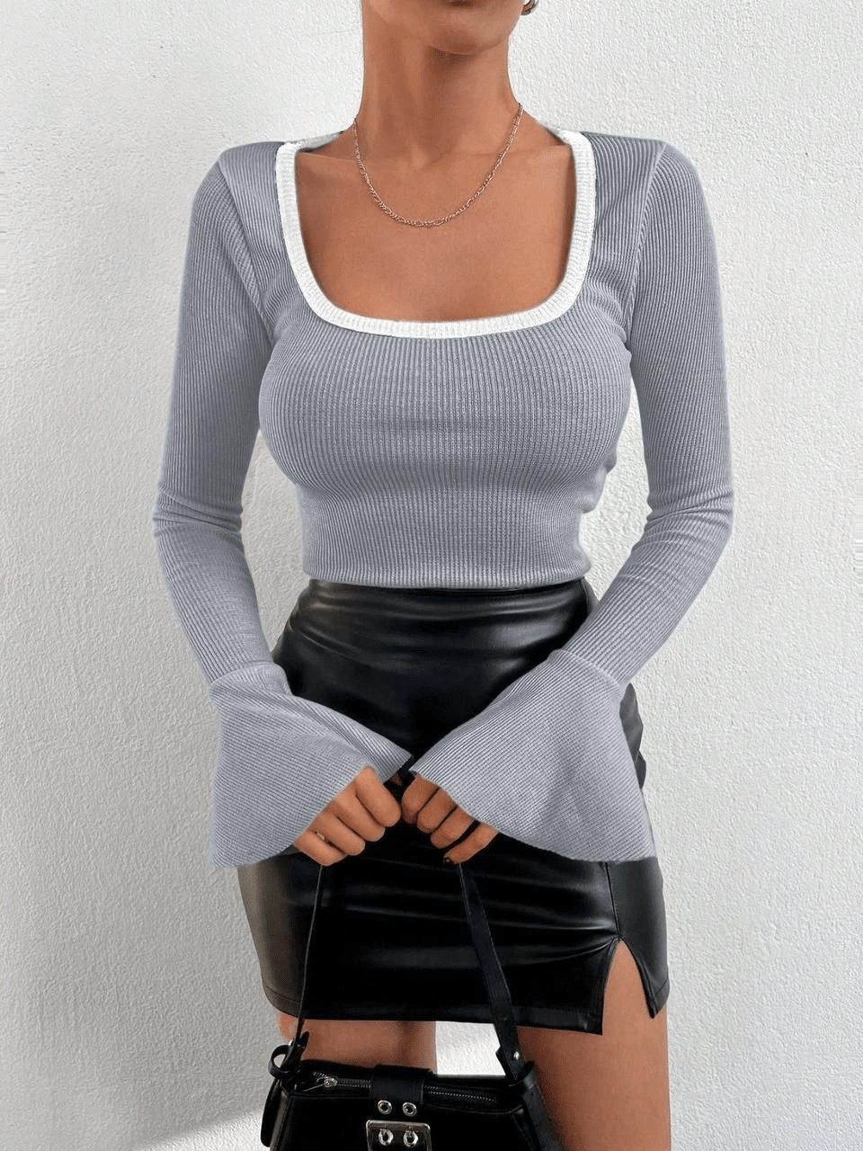 Kare Yaka Garnili Ispanyol Kol Bluz - ÖZER&HERMİN