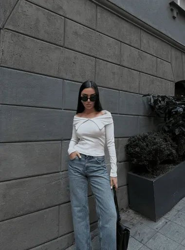 Kelebek Yaka Bluz - Uzun Kol Şık ve Rahat Tasarım - ÖZER&HERMİN