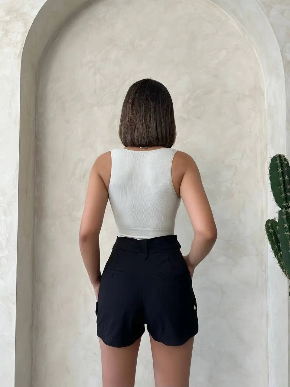 Kemer detaylı gabardin şort siyah s25289 Özer&Hermin
