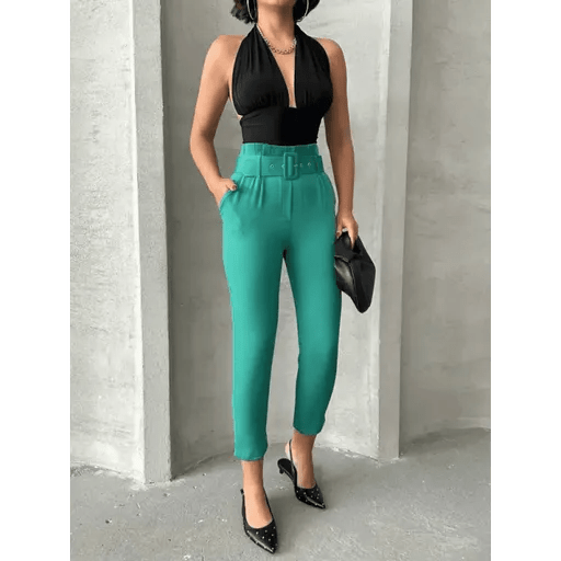 Kemerli Havuc Pantolon - Şıklığı ve Rahatlığı Bir Arada Sunan Moda Parçası - ÖZER&HERMİN