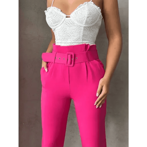 Kemerli Havuc Pantolon - Şıklığı ve Rahatlığı Bir Arada Sunan Moda Parçası - ÖZER&HERMİN