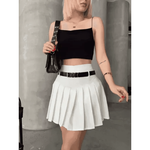 Kemerli Piliseli Sort Etek - Şıklığın ve Rahatlığın Bir Arada Olduğu Tercih - ÖZER&HERMİN