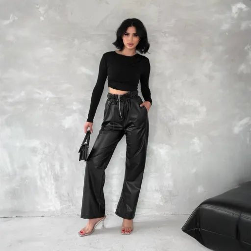 kendinden ince Kemerli Deri Pantolon - Şıklığı ve Rahatlığı Bir Arada Sunan Stil Seçeneği - ÖZER&HERMİN