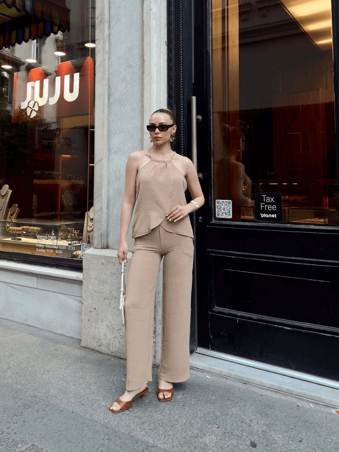 Kruvaze Takim Ayrobin - Şıklığın ve Konforun Buluştuğu Parça - ÖZER&HERMİN