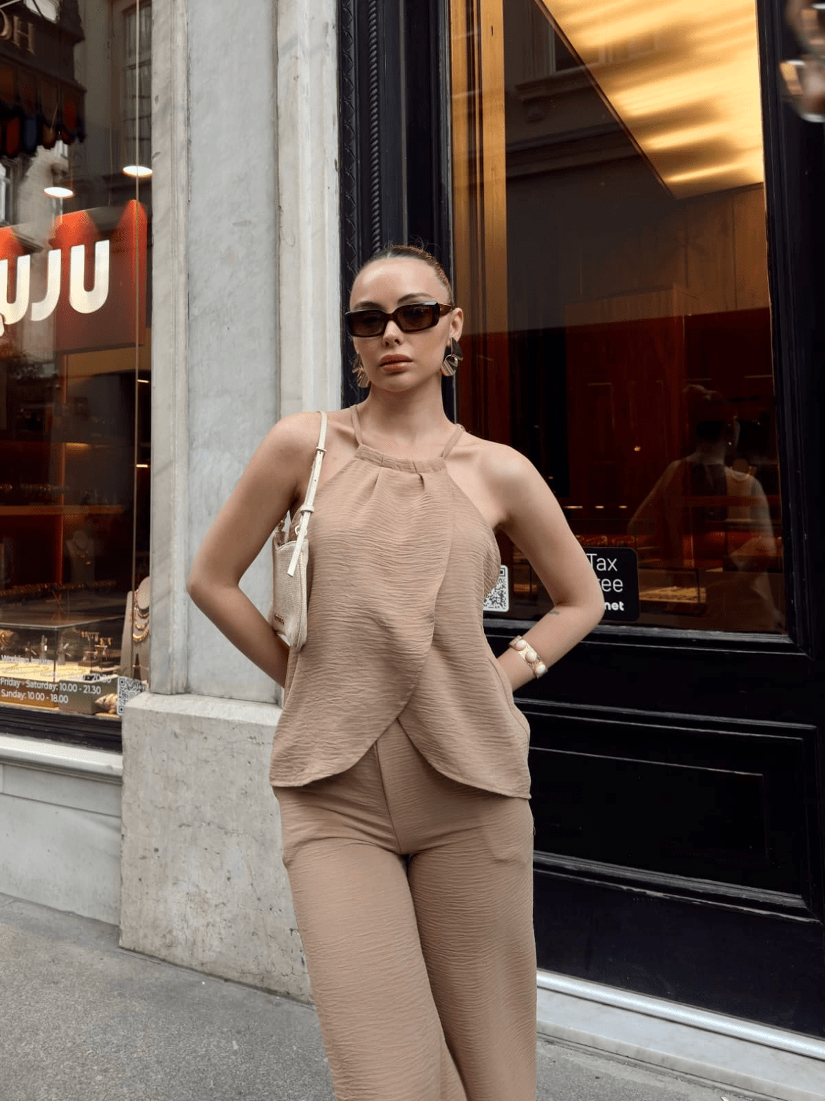 Kruvaze Takim Ayrobin - Şıklığın ve Konforun Buluştuğu Parça - ÖZER&HERMİN