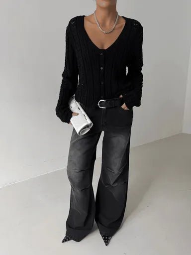 kucuk dugmeli orgulu hirka - Şık ve Rahat Triko Tasarımı - ÖZER&HERMİN