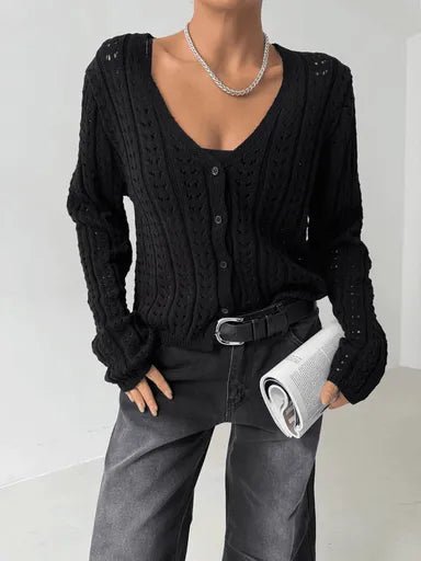 kucuk dugmeli orgulu hirka - Şık ve Rahat Triko Tasarımı - ÖZER&HERMİN