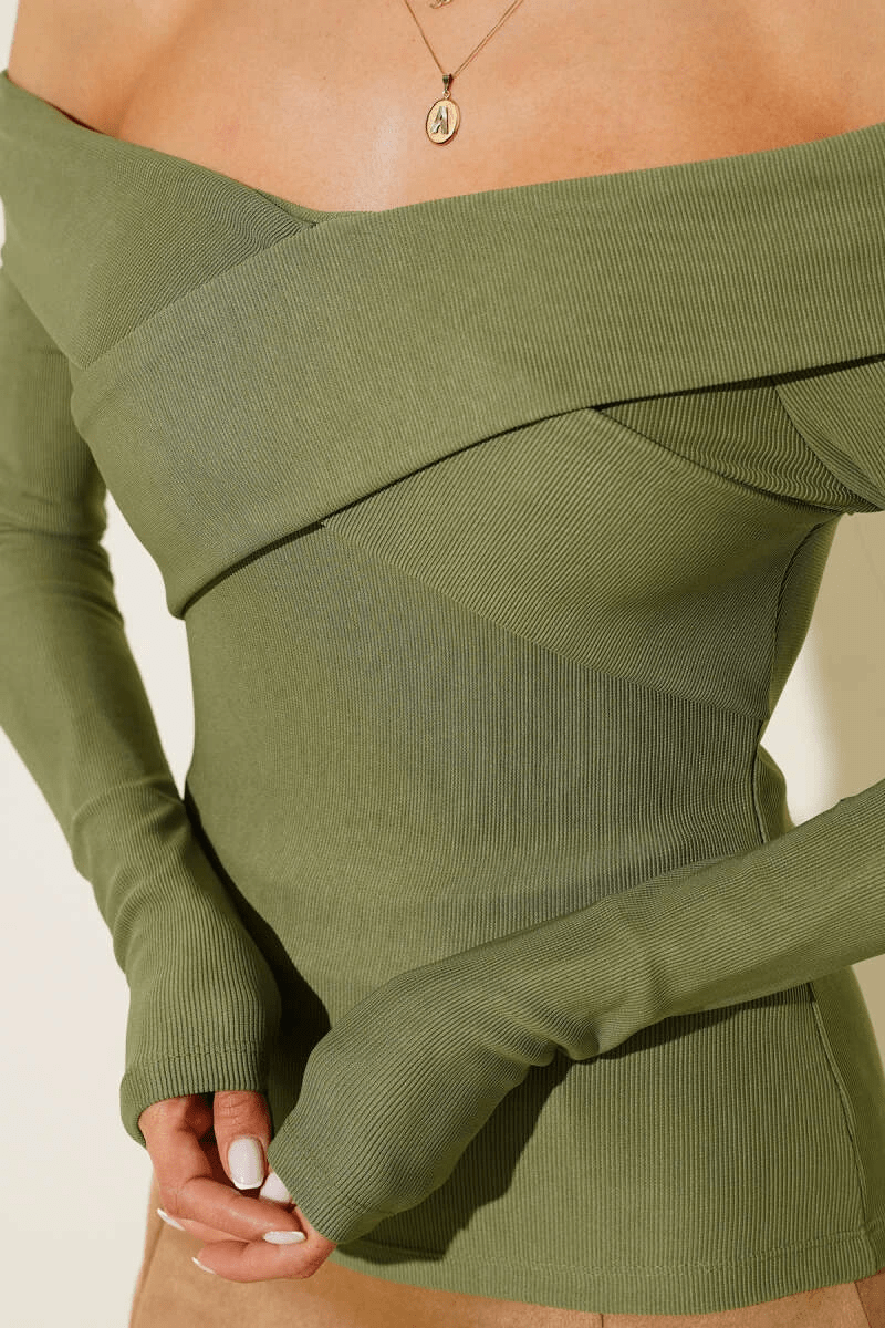 Madonna Capraz Yaka Bluz - Şıklığın ve Rahatlığın Buluşma Noktası - ÖZER&HERMİN