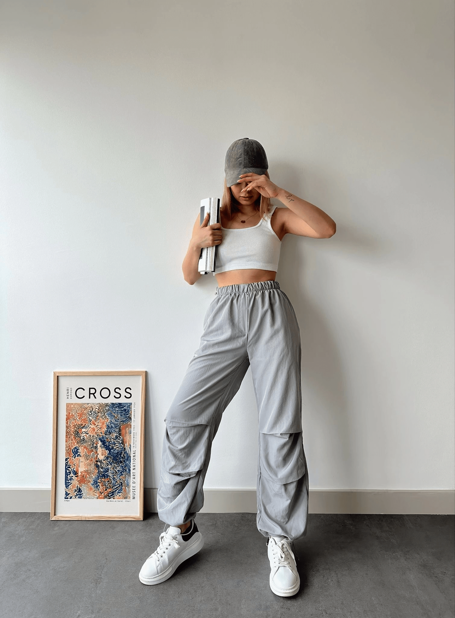 Parasut Pantolon - Şıklığı ve Rahatlığı Bir Arada Sunan Modeller - ÖZER&HERMİN