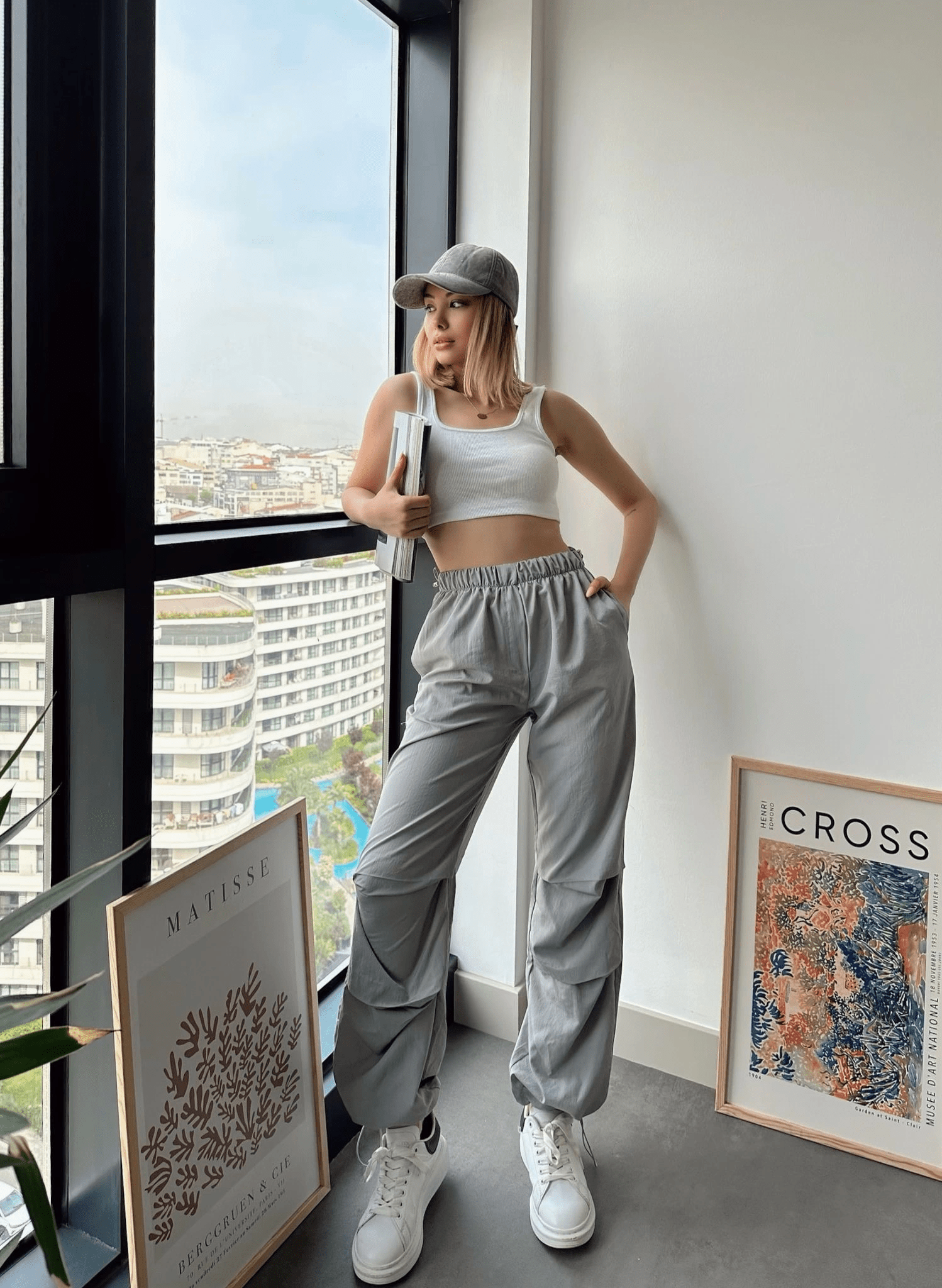 Parasut Pantolon - Şıklığı ve Rahatlığı Bir Arada Sunan Modeller - ÖZER&HERMİN