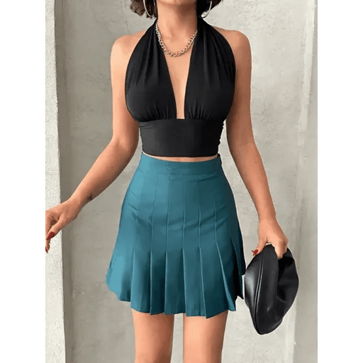 Pileli Dugmeli Etekler - Şıklığın ve Rahatlığın Buluştuğu Moda Parçası - ÖZER&HERMİN