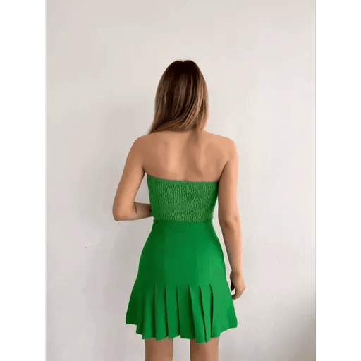 Pileli Dugmeli Etekler - Şıklığın ve Rahatlığın Buluştuğu Moda Parçası - ÖZER&HERMİN