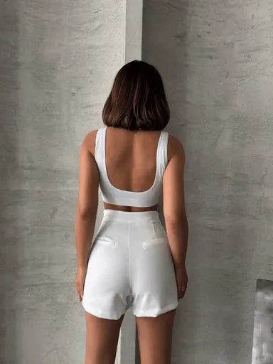 Piliseli Dugmeli sort Etek - Şıklık ve Rahatlık Bir Arada - ÖZER&HERMİN