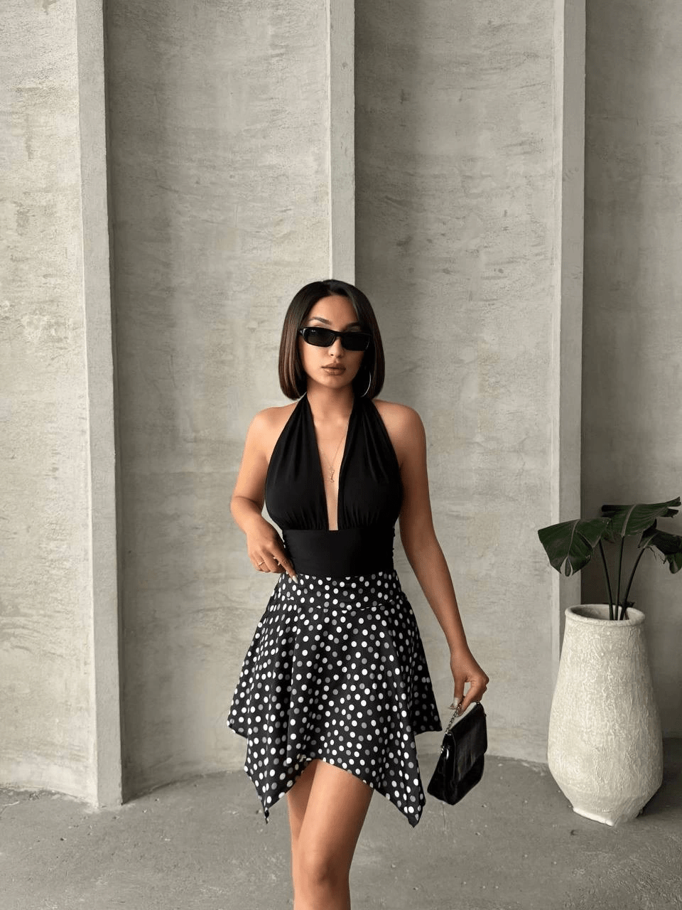 Puantiyeli Etek Modelleri ile Şıklığı Yakalayın - ÖZER&HERMİN