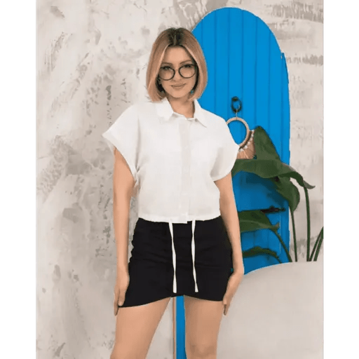 Sifir Kollu Crop Gomlek ile Şıklığınızı Yükseltin - ÖZER&HERMİN