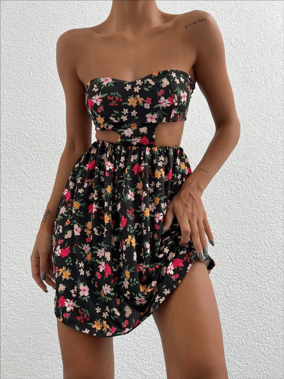 Straplez Elbise Baskılı - Şıklığı ve Rahatlığı Bir Arada Bulun! - ÖZER&HERMİN