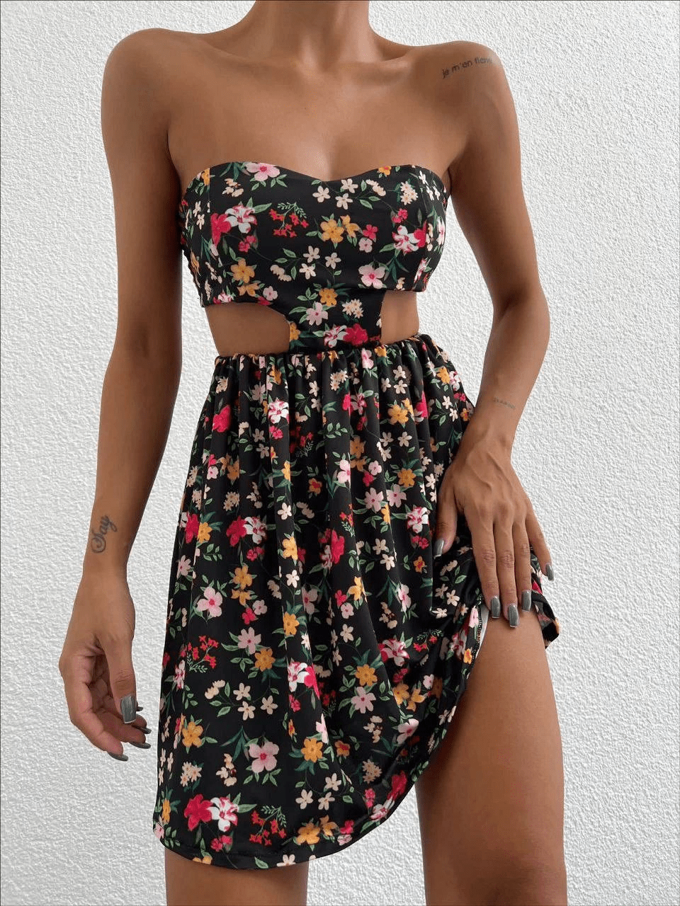 Straplez Elbise Baskılı - Şıklığı ve Rahatlığı Bir Arada Bulun! - ÖZER&HERMİN