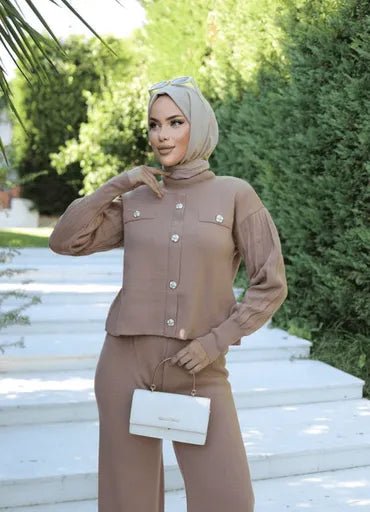 Tas Dugmeli Triko Takim - Şık ve Rahat İkili Kombin - ÖZER&HERMİN