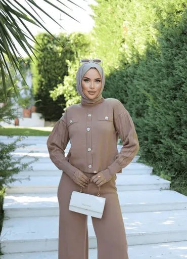 Tas Dugmeli Triko Takim - Şık ve Rahat İkili Kombin - ÖZER&HERMİN